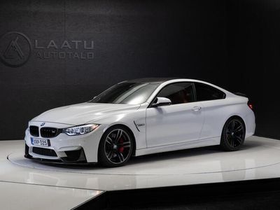 käytetty BMW M4 F82 Coupe DCT A / 530HV / Downpipe / H&K / HUD / Pro navi / Lipat / Ohjelmoitu / Adapt LED:it / Hiilikuitukatto