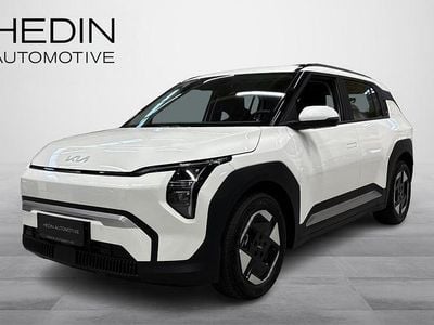 Uusi 2025 Kia EV3 Air Katumaasturi | 33 690 € (Hyvä tarjous)