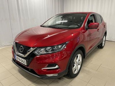 Käytetty Nissan Qashqai N-Connecta 158 HP (116 kW) 2021 Punainen Katumaasturi