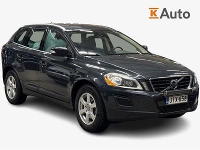 Käytetty 2013 Volvo XC60 Summum Katumaasturi | 13 500 € (Hieman kallis)