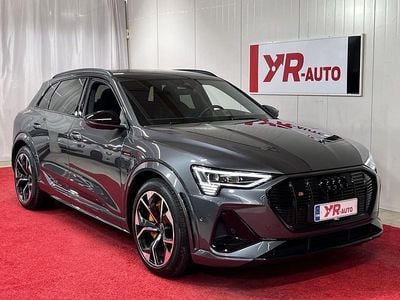 Käytetty Audi e-tron Ambiente 369 kW (503 HP) 2022 Katumaasturi
