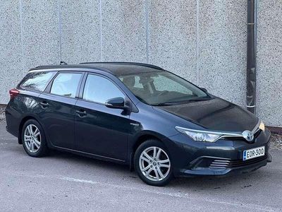 Käytetty 2017 Toyota Auris Touring Sports Edition Farmari | 13 780 € (Perustarjous)