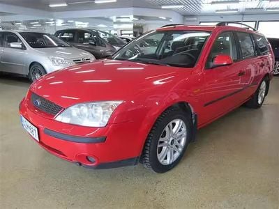 Punainen Käytetty 2002 Nissan Almera Comfort Viistoperä | 2 900 €