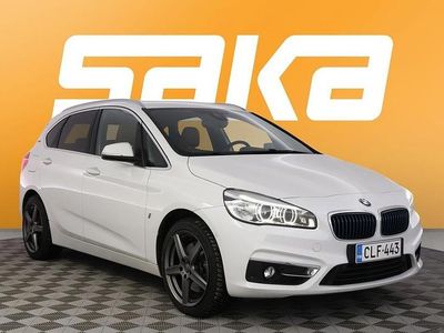 Käytetty BMW 225 Active Tourer Luxury Line 224 HP (164 kW) 2018 Tila-auto