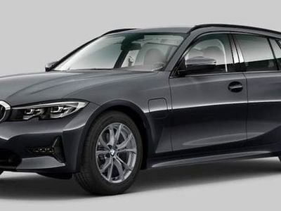 Käytetty 2021 BMW 330e Sport Line Farmari | 25 900 € (Perustarjous)