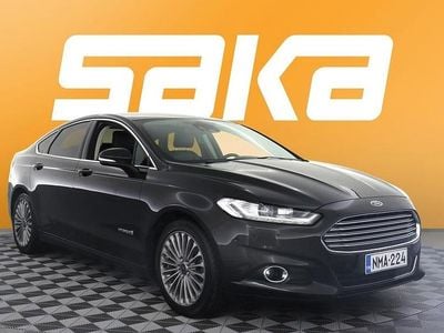 Käytetty Ford Mondeo Titanium 188 HP (138 kW) 2017 Sedan