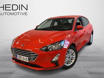 Käytetty Ford Focus Trend 126 HP (92 kW) 2022 Punainen Viistoperä