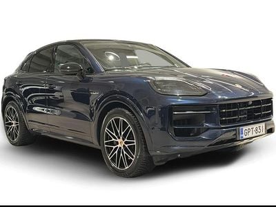 Käytetty Porsche Cayenne 471 HP (346 kW) 2024 Sininen Katumaasturi