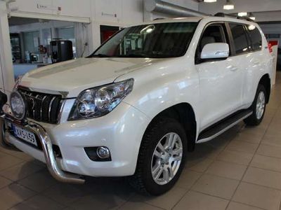 käytetty Toyota Land Cruiser 3,0 D-4D DPF Luxury aut. 5h *** Korkotarjous 3,99%