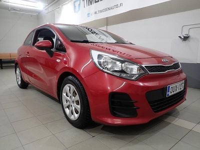 Punainen Käytetty 2015 Kia Rio EX Viistoperä | 5 500 € (Hyvä tarjous)