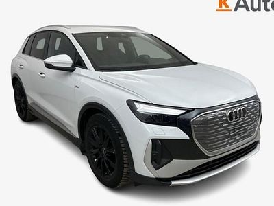Käytetty Audi Q4 e-tron S-Line 150 kW (204 HP) 2023 Valkoinen Katumaasturi