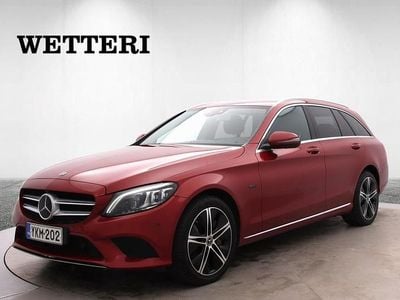 Punainen Käytetty 2020 Mercedes C300e Avantgarde Edition Farmari | 21 980 € (Hieman kallis)