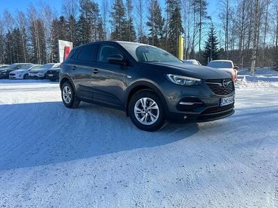 Käytetty Opel Grandland X Enjoy 131 HP (96 kW) 2018 Katumaasturi