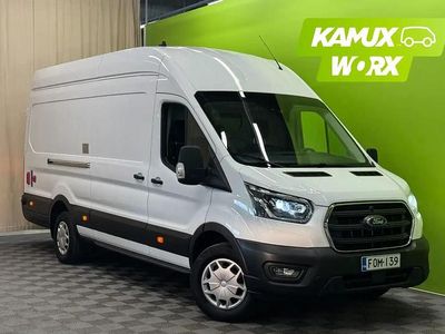 Valkoinen Käytetty 2020 Ford Transit Trend Van | 31 900 € (Hieman kallis)