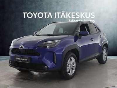 Sininen Käytetty 2024 Toyota Yaris Cross Katumaasturi | 29 900 € (Hyvä tarjous)