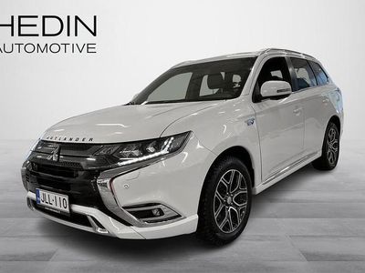 Käytetty Mitsubishi Outlander P-HEV Intense 135 HP (99 kW) 2019 Valkoinen Katumaasturi
