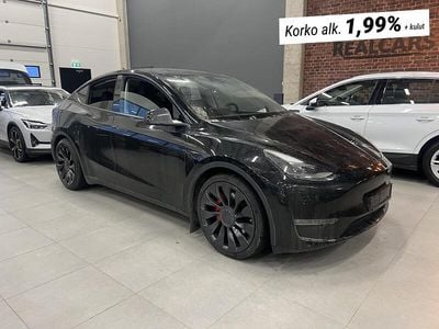 Käytetty Tesla Model Y Performance 392 kW (534 HP) 2023 Katumaasturi