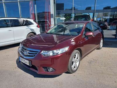 käytetty Honda Accord 4D 2,0 Lifestyle AT Business - Webasto, Vetokoukku, Defa-akkulaturi, peruutustutka, vasta huollettu!