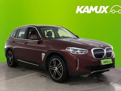 Punainen Käytetty 2021 BMW iX3 Comfort Edition Katumaasturi | 34 790 € (Hyvä tarjous)