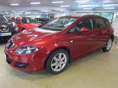 Käytetty Skoda Octavia Ambiente 143 HP (105 kW) 2012 Punainen Farmari