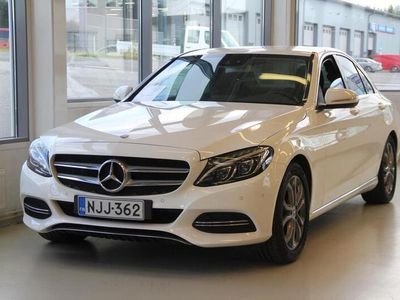 Valkoinen Käytetty 2015 Mercedes A180 Avantgarde Sedan | 18 990 € (Perustarjous)