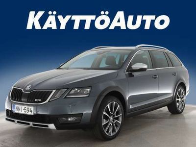 käytetty Skoda Octavia Combi 1,4 TSI Elegance / Jakoketju vaihdettu / Vetokoukku / Lohkolämmitin /