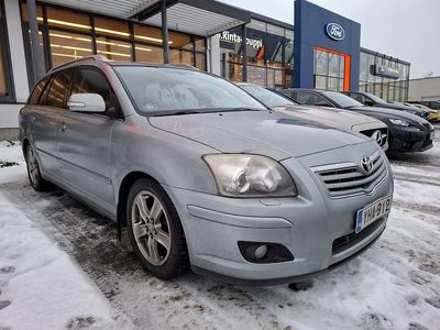 Hopea Käytetty 2008 Toyota Avensis Sol Farmari | 5 990 € (Perustarjous)