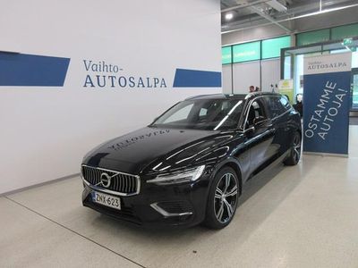 Musta Käytetty 2022 Volvo V60 Inscription Farmari | 33 900 € (Perustarjous)