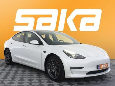 Käytetty 2021 Tesla Model 3 Sedan | 27 800 € (Perustarjous)