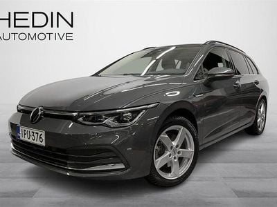 Harmaa Käytetty 2023 VW Golf VIII Business Farmari | 41 900 € (Perustarjous)