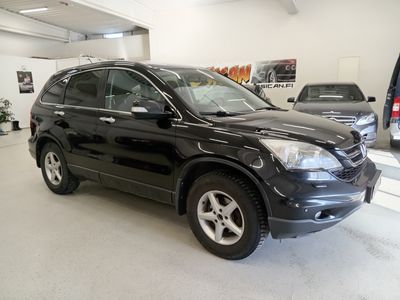 käytetty Honda CR-V 2,0i AT 4WD Elegance all-terrain**TODELLA SIISTIKUNTOINEN AUTOMAATTI, KORKO 4.99%, KOTIINTOIMITUS**