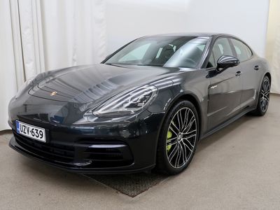 Porsche Panamera 4