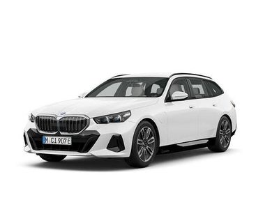 Uusi 2025 BMW 530e M Sport Farmari | 74 994 €