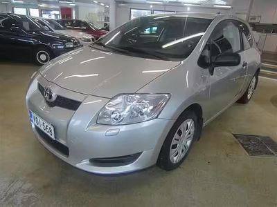 Käytetty Hyundai i30 Classic 148 HP (108 kW) 2011 Harmaa Viistoperä