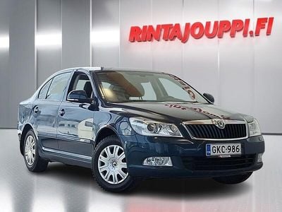 Käytetty Skoda Octavia Ambiente 122 HP (89 kW) 2012 Sininen Viistoperä