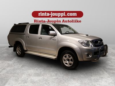 käytetty Toyota HiLux Double Cab 3,0 D-4D 171 4WD SR aut. - Webasto, ilmastointi, vakionopeudensäädin, kova lavakate