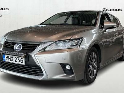 Lexus CT200h