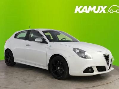 Valkoinen Käytetty 2011 Alfa Romeo Giulietta Viistoperä | 5 690 €