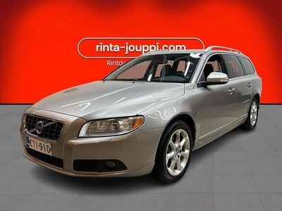 Käytetty 2010 Volvo V70 Summum Farmari | 8 690 € (Perustarjous)