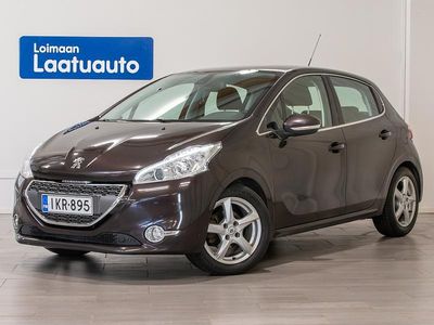 Punainen Käytetty 2012 Peugeot 208 Allure Viistoperä | 6 990 €