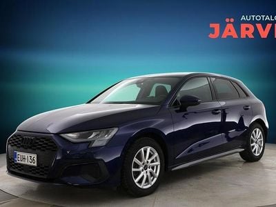 Käytetty Audi A3 Sportback e-tron Business 150 HP (110 kW) 2021 Sininen Viistoperä