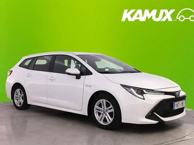 Valkoinen Käytetty 2022 Toyota Corolla Active Farmari | 21 880 € (Perustarjous)