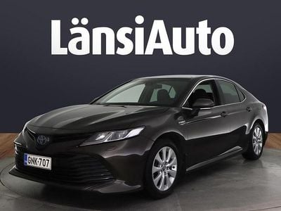 Käytetty Toyota Camry Active 218 HP (160 kW) 2019 Sedan