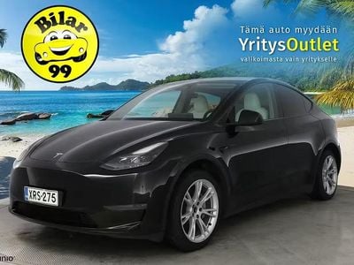 Käytetty 2023 Tesla Model Y Katumaasturi | 13 900 €