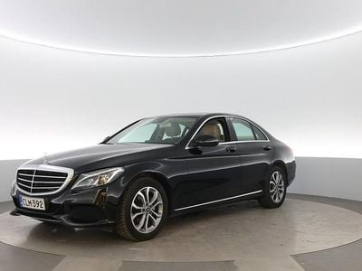 Käytetty Mercedes A180 Exclusive 156 HP (114 kW) 2018 Sedan