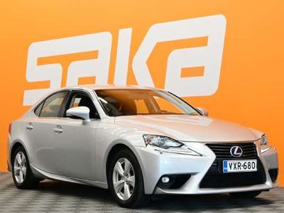 Lexus IS300h