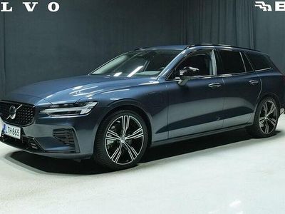 Sininen Käytetty 2025 Volvo V60 Plus Farmari | 46 800 € (Kallis)