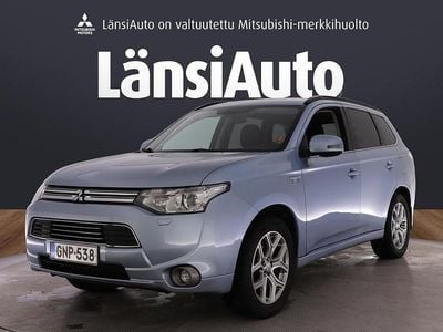 Käytetty 2015 Mitsubishi Outlander P-HEV Instyle Farmari | 12 890 € (Supertarjous)