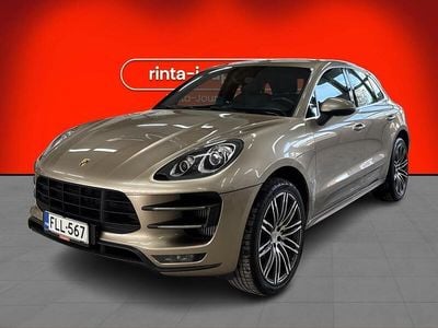 Ruskea Käytetty 2014 Porsche Macan Turbo Katumaasturi | 37 900 €