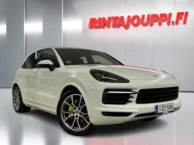 Käytetty 2018 Porsche Cayenne Sport Katumaasturi | 44 500 € (Perustarjous)